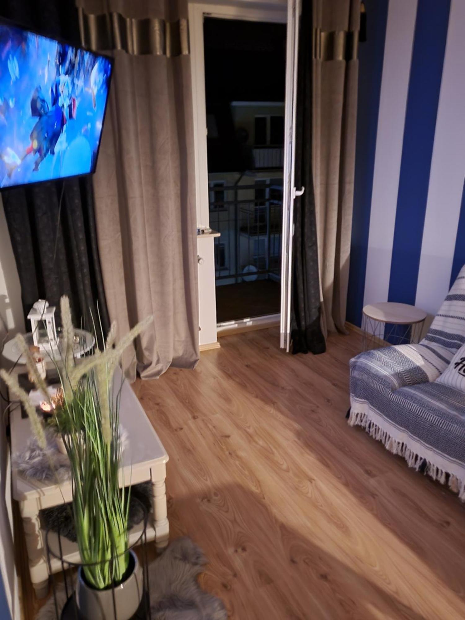 Apartament Wakacyjny Ines -Ustka-Na Wydmie,Samodzielne Zameldowanie,Garaz Do Dyspozycji Gosci Quarto foto